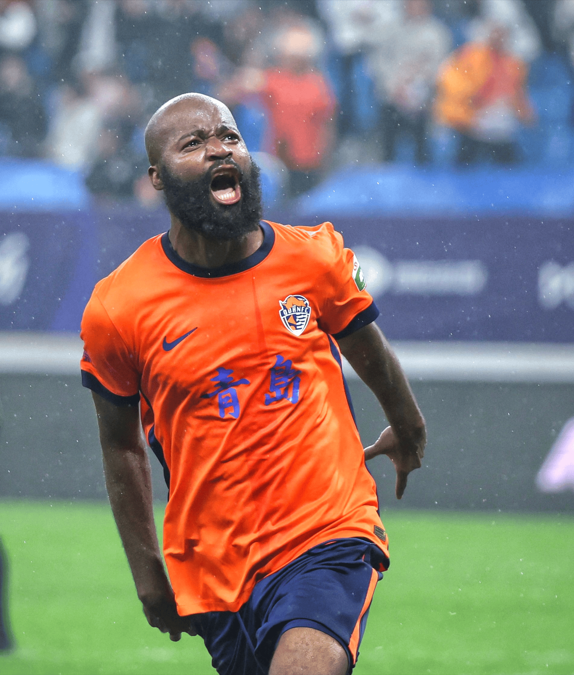 登录入口-关于赛地聚焦——意甲今夜热度飙升；上海海港刷新队史纪录；媒体盛赞；资深球员宣示担当的信息