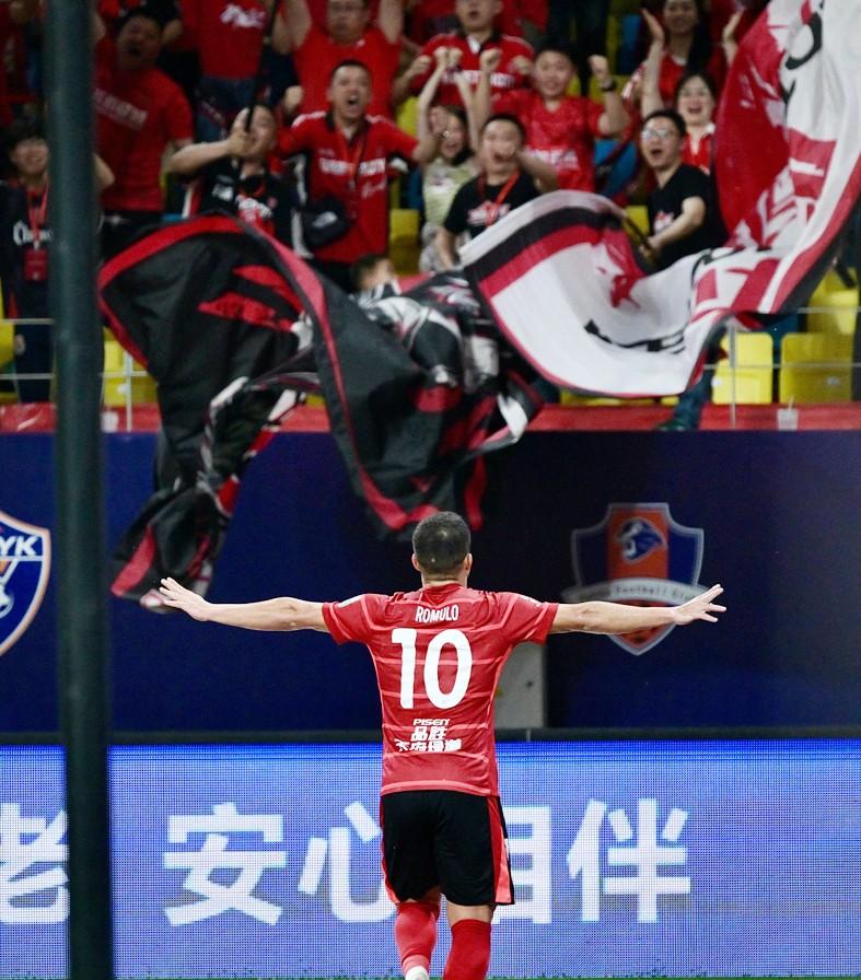 关于赛前上海申花备战全明星赛，队长鼓劲细节曝光，话题不断，细节决定成败的信息